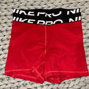 NIKE PROS//xs// red